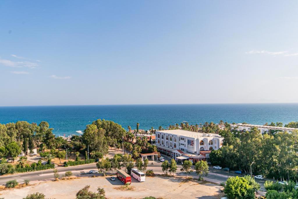 Lara Park Suites Antalia Esterno foto