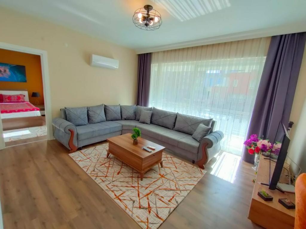 Lara Park Suites Antalia Esterno foto