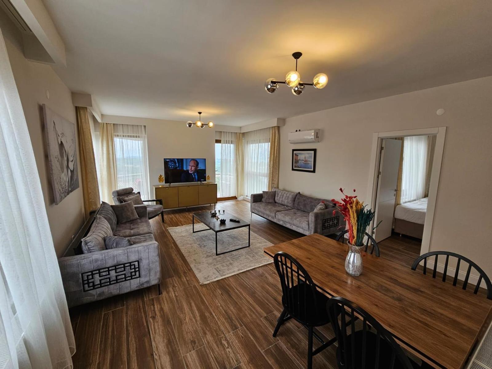 Lara Park Suites Antalia Esterno foto