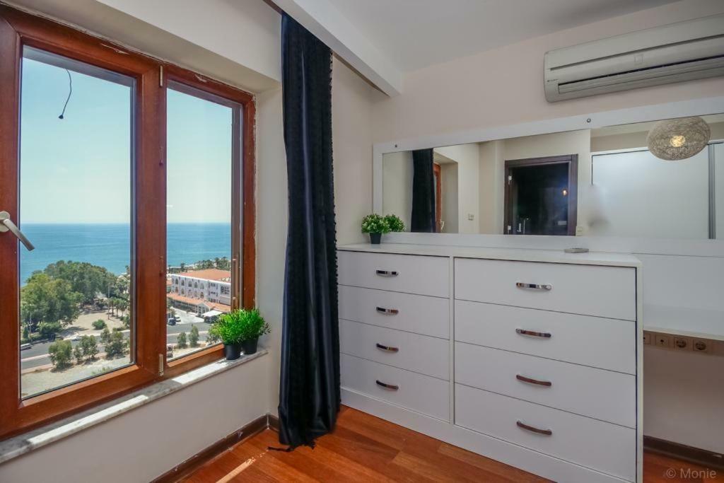 Lara Park Suites Antalia Esterno foto
