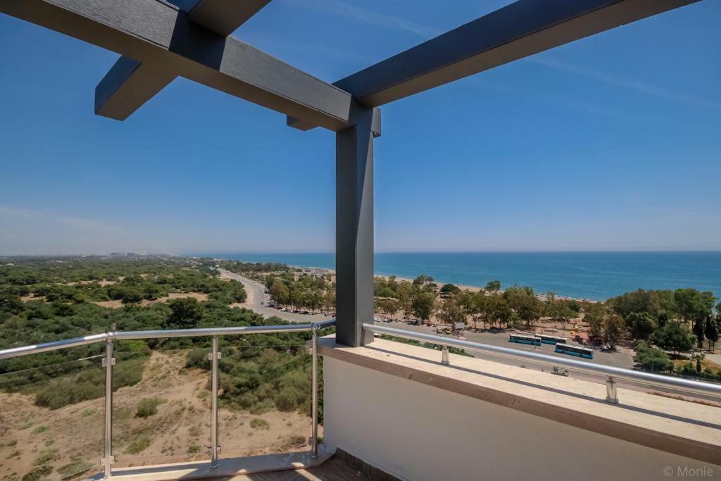 Lara Park Suites Antalia Esterno foto